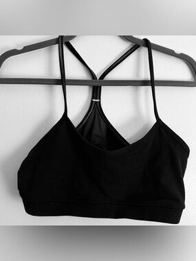 Lululemon Black Flow Y Bra - Mesh Back Detail - 4/6